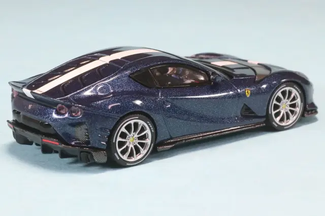 BBR 1/64 フェラーリ 812 コンペティション TdFブルー
