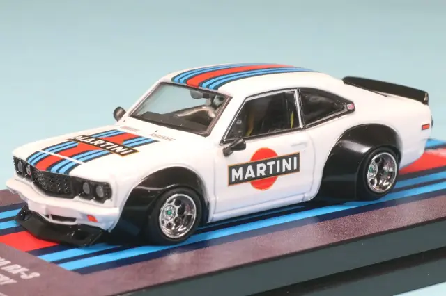 イノモデル 1/64 マツダ サバンナ RX-3 マルティニカラー　RX3-MTN
