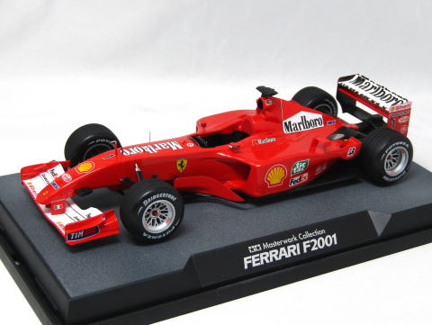 ミュージアムコレクション 1/20 フェラーリ F2001 マルボロ タバコ  