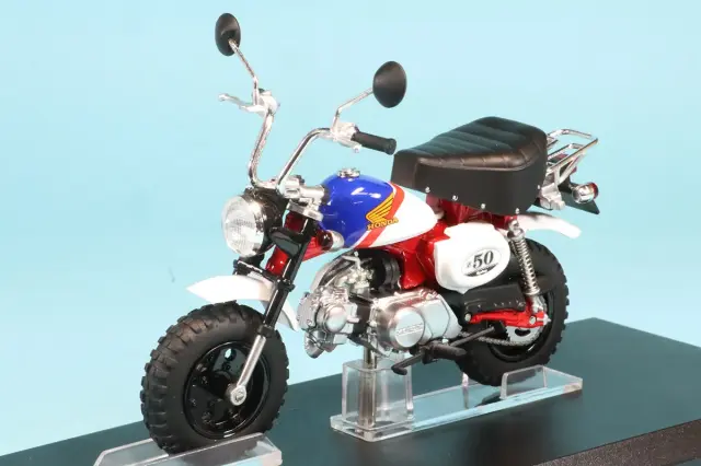 予約] ミニチャンプス 1/43 ザウバー C45 ニコ・ヒュルケン
