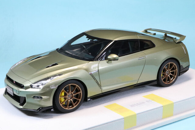 アイドロン 1/18 ニッサン GT-R プレミアムエディション T-spec 2024 ミレニアムジェイド　EML082A