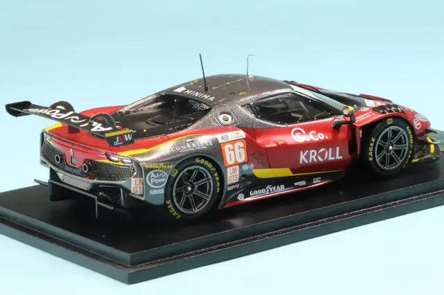 Ferrari 330 P3 Le Mans 1966 #21 1:43 - Looksmart Models