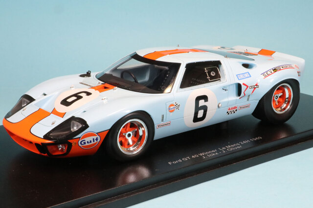 スパーク 1/18 フォード GT40 Mk.2 ルマン 1969 No.6 ウィナー　18LM69