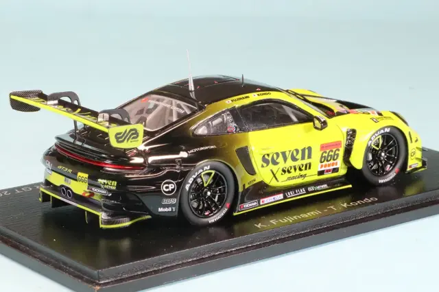 スパーク 1/43 seven x seven Racing PORSCHE GT3R スーパーGT