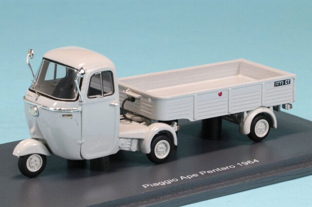 シュコー 1/43 ベスパ パンテロ ソリッドグレー　450923200