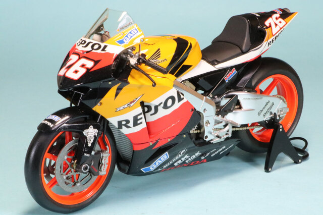 ロムファクトリー 1/12 レプソル ホンダ RC211V モトGP 2006 D.ペドロサ　RFT14106_MO