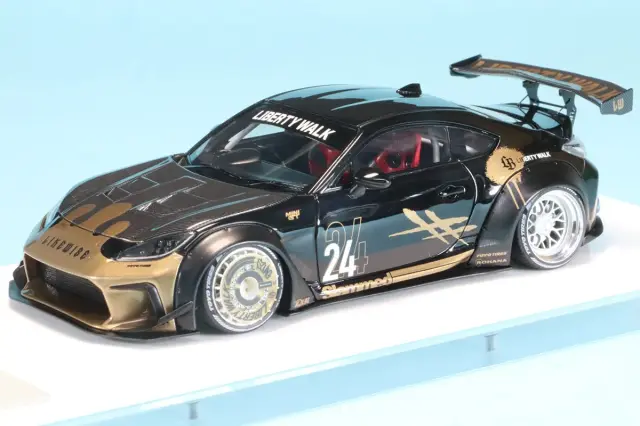 1/43ミニカー　アイドロン　Rocket Bunny GT-R 　マットグレー アイドロン 1/43 ロケットバニー R35 ニッサン GT-R GT wing
