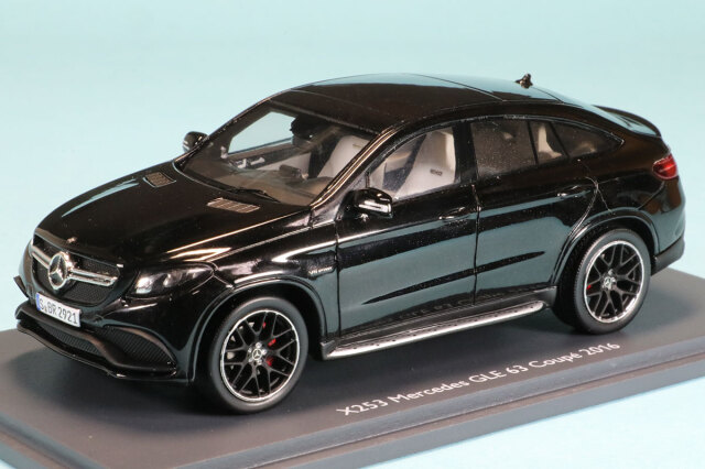 シュコー 1/43 メルセデスベンツ GLE 63 X253 2016 オブシディアンブラックメタ　450399800