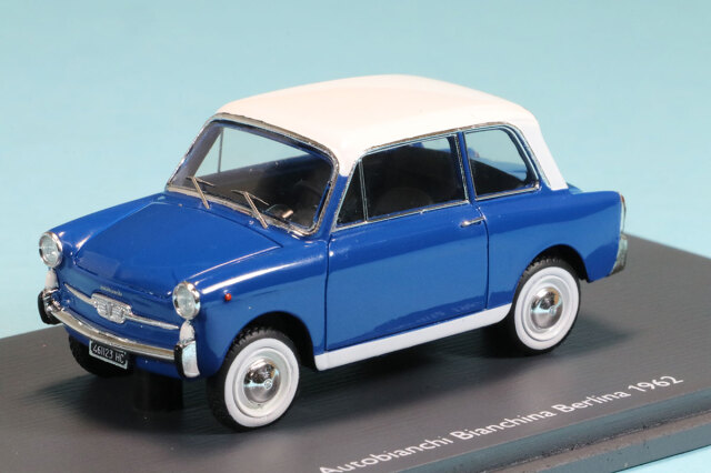 シュコー 1/43 アウトビアンキ ビアンキーナ ベルリナ クーペ 1962 ブルー/ホワイトトップ　450933800