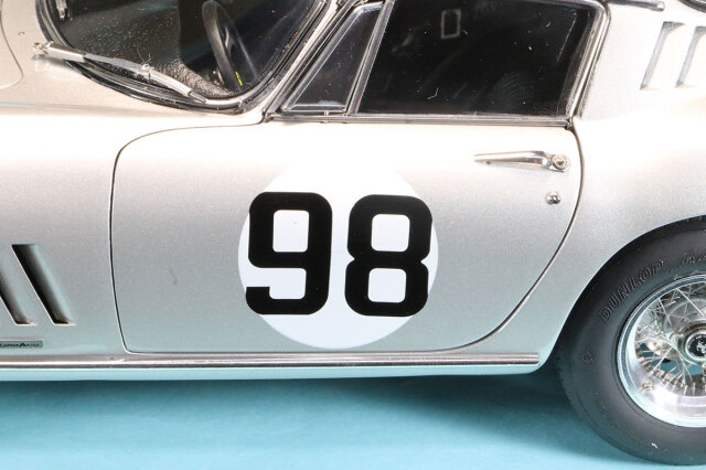 CMC 1/18 フェラーリ 275 GTB/C シルバー #98 シャーシナンバー