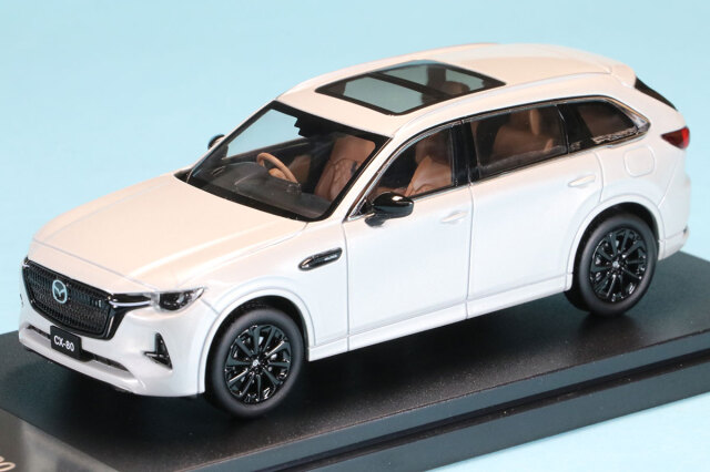 ハイストーリー 1/43 MAZDA CX-30 ミニカー　マツダ　ホワイト Amazon | 1/43 マツダ特注 ハイストーリー マツダ CX-30 2019