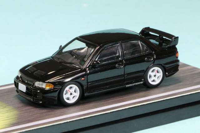 ホビージャパン 1/64 ミツビシ ランサー RS Evo.3 頭文字D 須藤 京一 VS高橋涼介 Ver. 須藤 京一フィギュア付き　HJ643010D