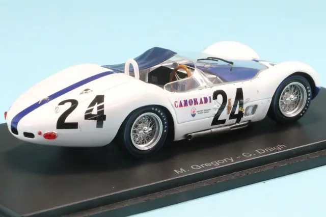 マセラティ1/43 壁掛け マセラティ1/43 壁掛け - メルカリ