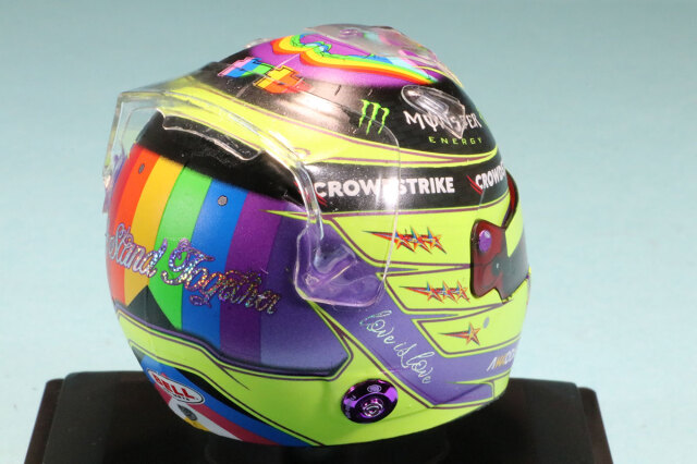 スパーク 1/5 ヘルメット L.ハミルトン メルセデス カナダGP 2022 5HF082