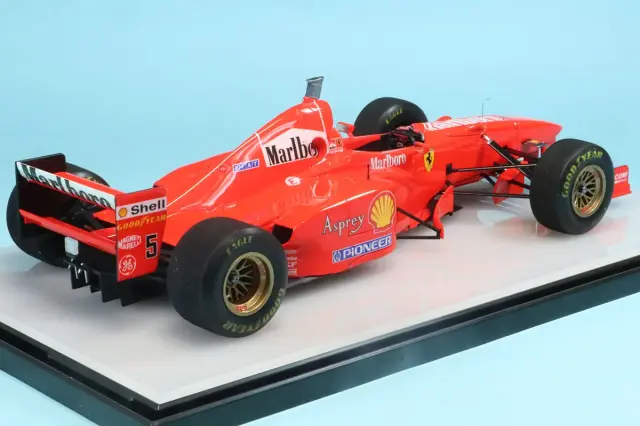 特価 BBR (1/20) フェラーリ F310 BBR専門店