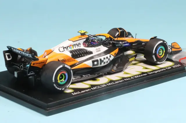 スパーク 1/43 マクラーレン MCL38 シンガポールGP 2024 L