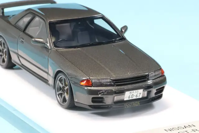 ロッソ 1/43 スカイライン GT-R ニスモ R32 ガングレーメタリック IG1281 1/43 Nissan Skyline GT-R Nismo (R32) Gun Gray