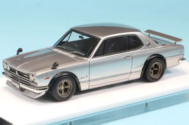 1/43 レジンモデル ミニカー クリーム色 新品 LMLF 1/64 日産 Nissan Fairlady Z33 350Z Pandem Rocket bunny