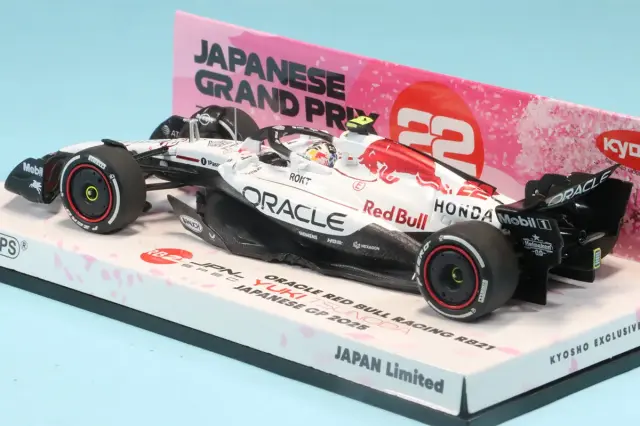 ミニチャンプス 1/43 レッドブル RB21 角田裕毅 2025日本GP ミニチャンプス 1/43 レッドブル RB21 No.22 2025 F1 日本GP