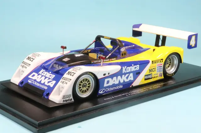 スパーク 1/18 ライリー&スコット Mk.III-Oldsmobile デイトナ 24h 1996 ウィナー No.4　18DA96
