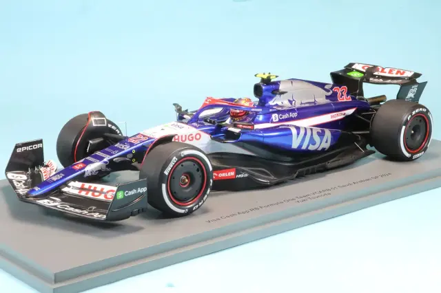 スパーク 1/18 ビザ RB VCARB01 サウジアラビアGP 2024 角田裕毅　18S985