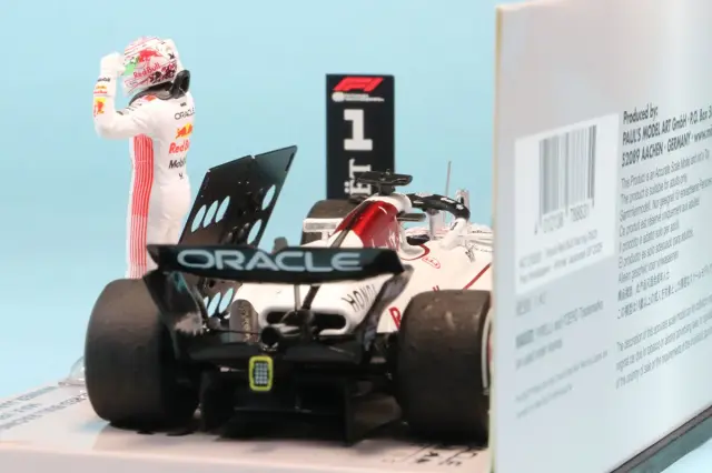 ミニチャンプス1/43 RedBull RB21 M.フェルスタッペン 日本GP ミニチャンプス 1/43 レッドブル F1 RB21 #1 フェルスタッペン