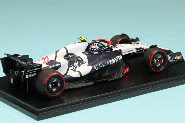 鈴鹿サーキット特注スパーク 1/43 アルファタウリ AT04 日本 GP 2023 