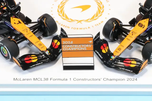 スパーク 1/43 マクラーレン MCL38 コンストラクターズタイトル記念 2