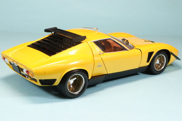 KS08319GY ランボルギーニ ミウラ SVR イエロー/ブラック フル開閉