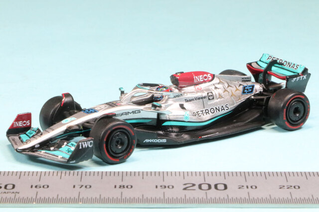 スパーク 1/64 メルセデス AMG ペトロナス W13 2022 G.ラッセル　Y257