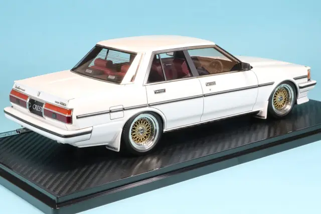 イグニッションモデル 1/18 トヨタ クレスタ スーパー
