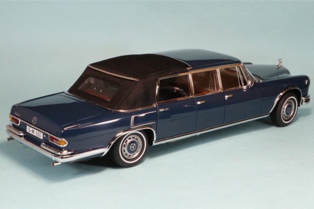 CMC 1/18 メルセデス ベンツ 600 プルマン ランドーレット (W100) 6