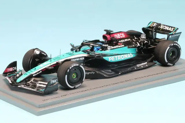 激レア✨新品未開封 NISSAN フォーミュラE ミニカー ローランド スパーク 1/43 NISSAN FORMULA E TEAM No.23 2025 フォーミュラE