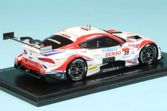 ミニカー 1/43 コベルコ SK350 LC-8 スーパー8 黄色 ロゴ 白 ミニカー 1/43 コベルコ SK350 LC-8 スーパー8 黄色 ロゴ 白