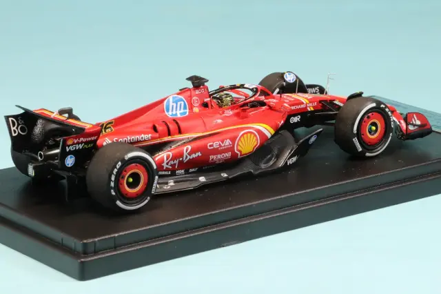 1/43 ルックスマート製 フェラーリ F60 アメリカ 限定車 金 美品 楽天市場】BBR 1/43 フェラーリ F60 アメリカ 特別台座 10台限定