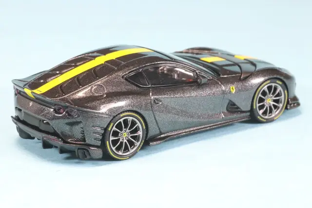 レジン製 1/64 フェラーリ812コンペティツィオーネ レジン製 1/64