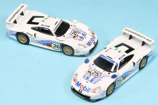 タイニー×スパーキー 1/64 ポルシェ 911 GT1 Evo ルマン 1997 No.25 NO.26 2台セット　YCOMBO64022