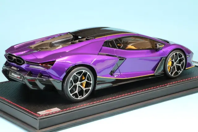 MRコレクション 1/18ランボルギーニ テメラリオ 2024 パープル