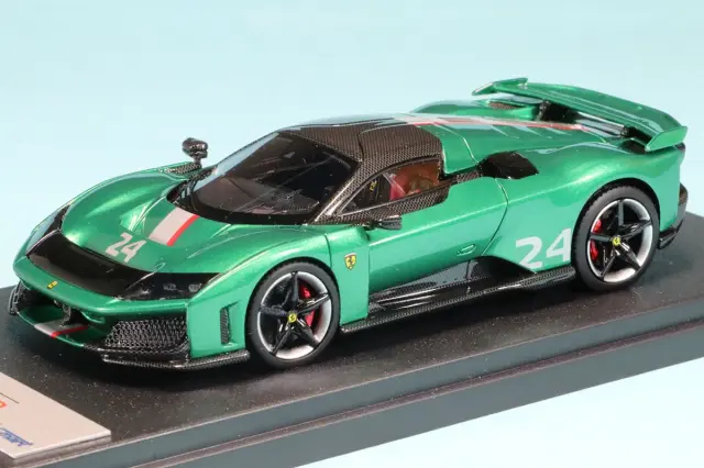 ルックスマート 1/43 フェラーリ F80 2024 ジュエリーグリーン　LS559E