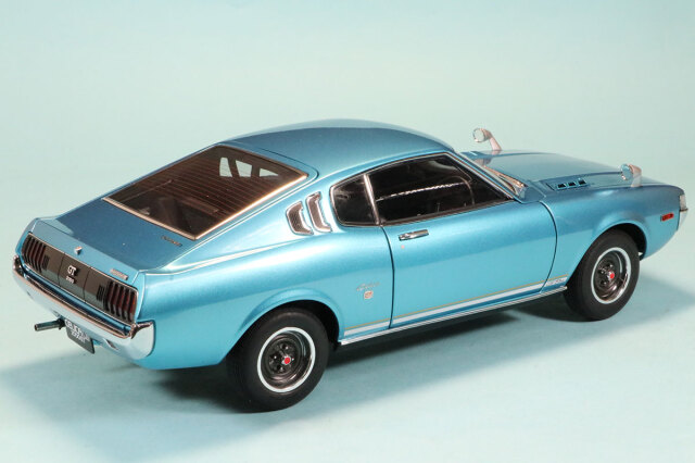 オートアート 1/18 トヨタ セリカ リフトバック 2000GT RA25 1973  