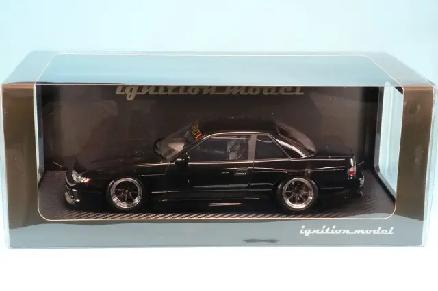 251018　イグニッションモデル 1/18 ヴェルテックス ニッサン S13 シルビア ブラック　IG3588