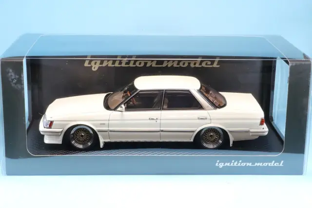 251018　イグニッションモデル 1/18 トヨタ マーク2 グランデ リミテッド (GX71) パールホワイト　IG3822