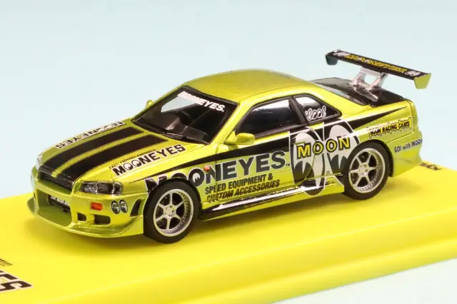 261001　京商 1/64 [MOTN] ニッサン スカイライン GT-R (R34) ムーンアイズ (1) LED搭載　K07134LM1