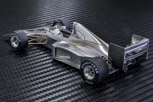 モデルファクトリー ヒロ 1/43 メタルキット マクラーレン MP4/5 1989