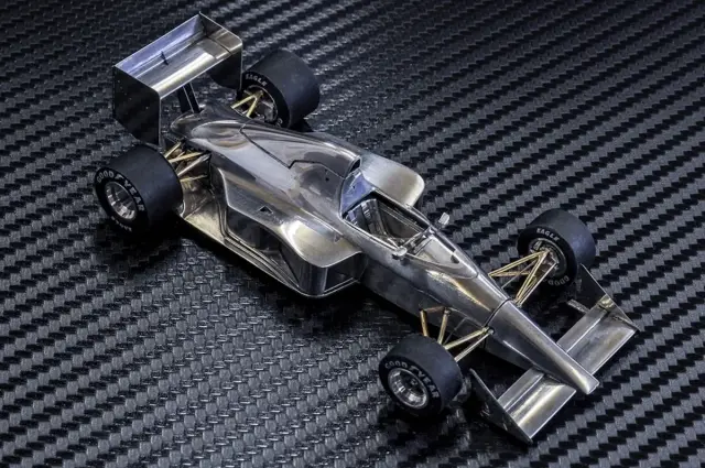 モデルファクトリー ヒロ 1/43 メタルキット マクラーレン MP4/5 1989