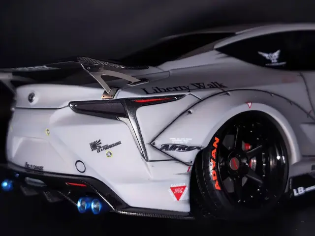 KITBOX / PZYmodel 1/24 レジンキット LB ワークス レクサス LC500 LHD