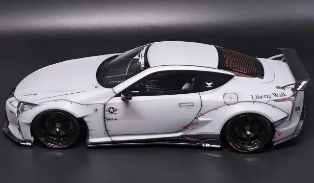 予約] KITBOX / PZYmodel 1/24 レジンキット LB ワークス