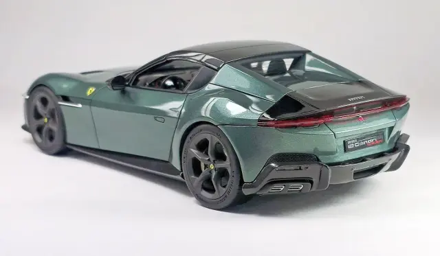 KITBOX / PZYmodel 1/24 レジンキット フェラーリ 12 チリンドリ