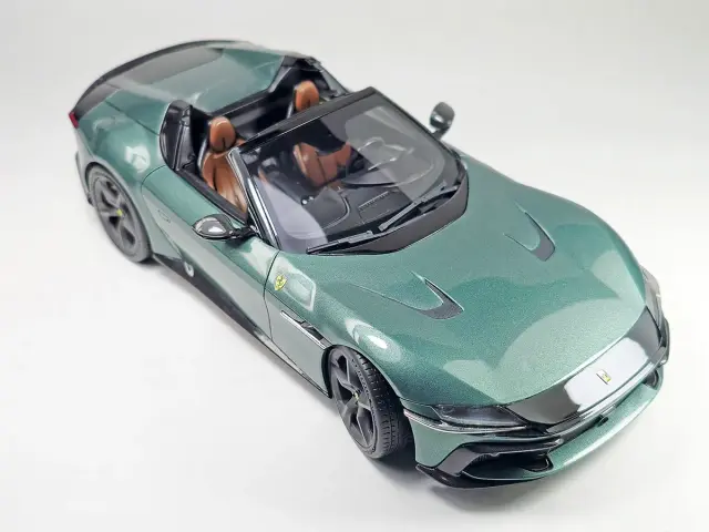 レジン製 1/64 F12 レジン製 1/64 F12