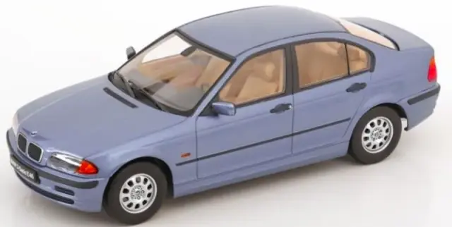 [予約] KKスケール 1/18 BMW  M3 E46 セダン 1999 ライトブルーメタリック　KKDC181432